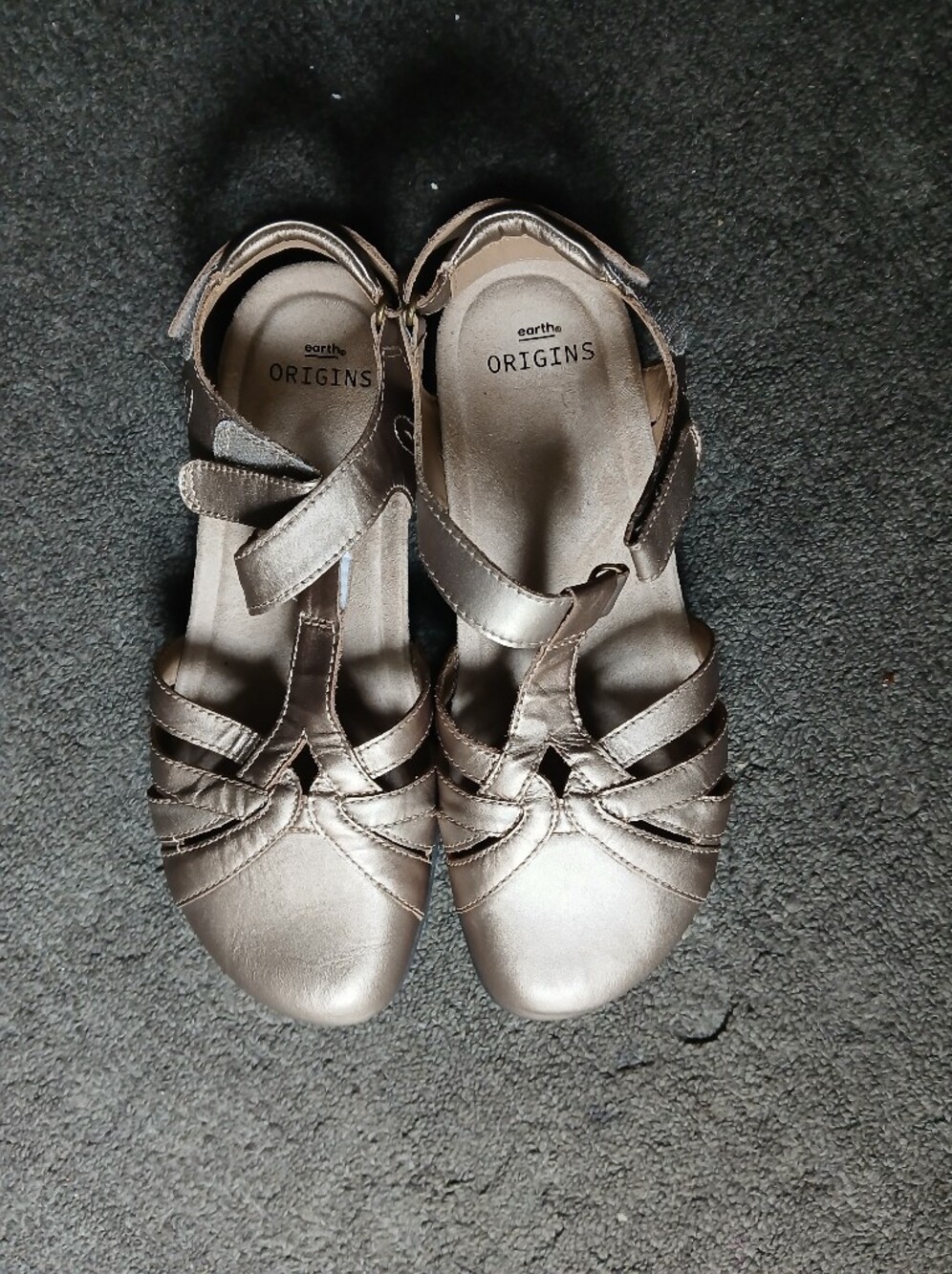 earth Origins Women's Metallic Tan Strappy Comfort Sandals